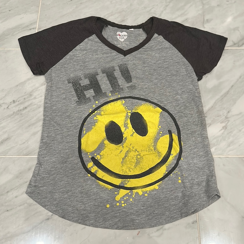 Modern Lux Graphic Smiley face front and back tee